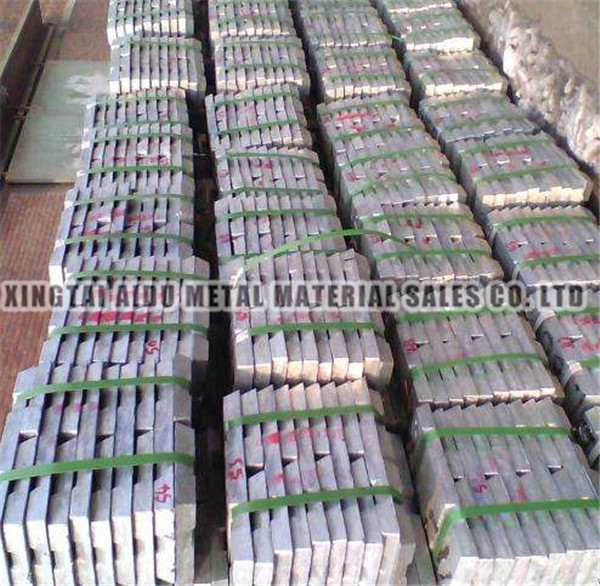 Lead ingot